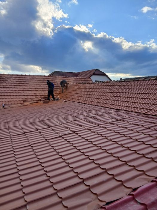 Prestari Acoperisuri ,Reparatii