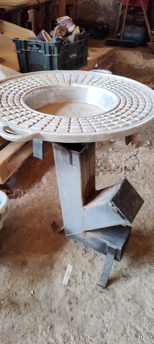 Soba tip racheta cu disc gratar