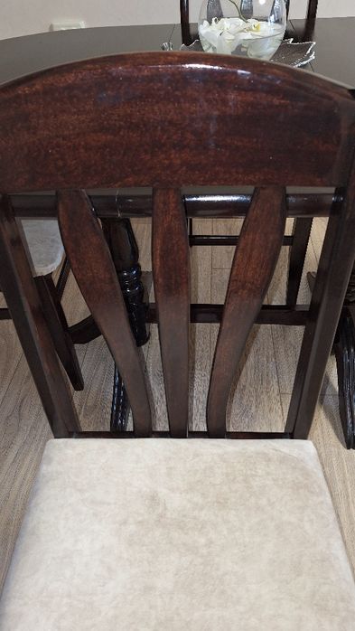 Трапезна разтегателна маса + 6стола