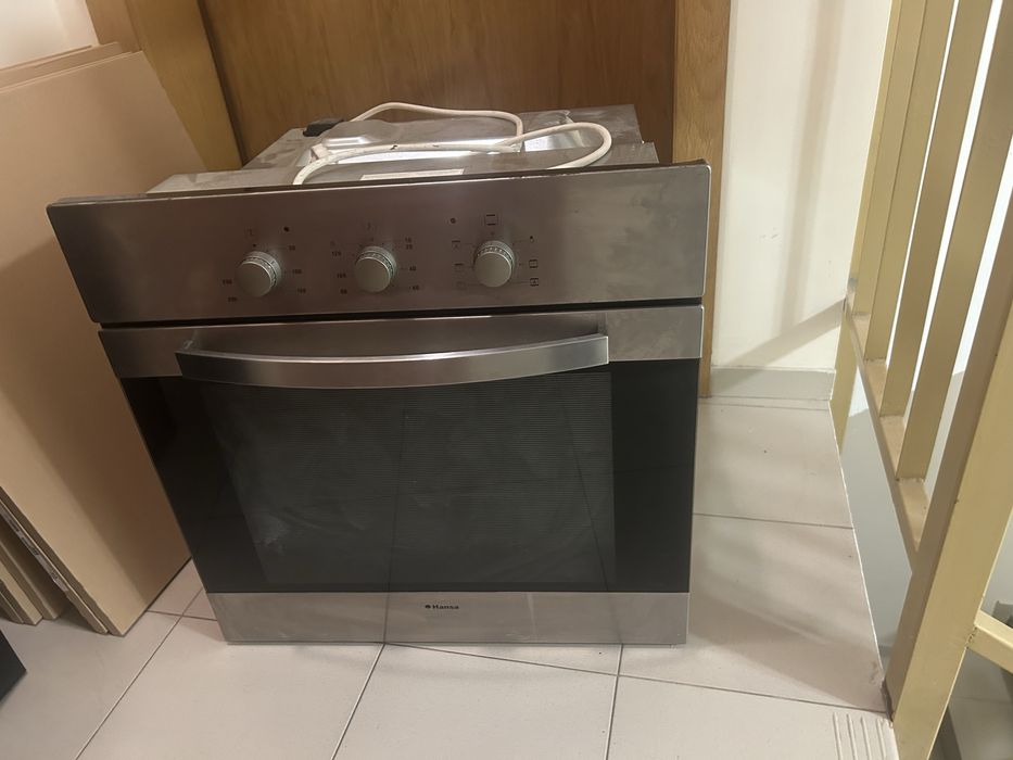 Фурна за вграждане Hansa BOEI-64010030