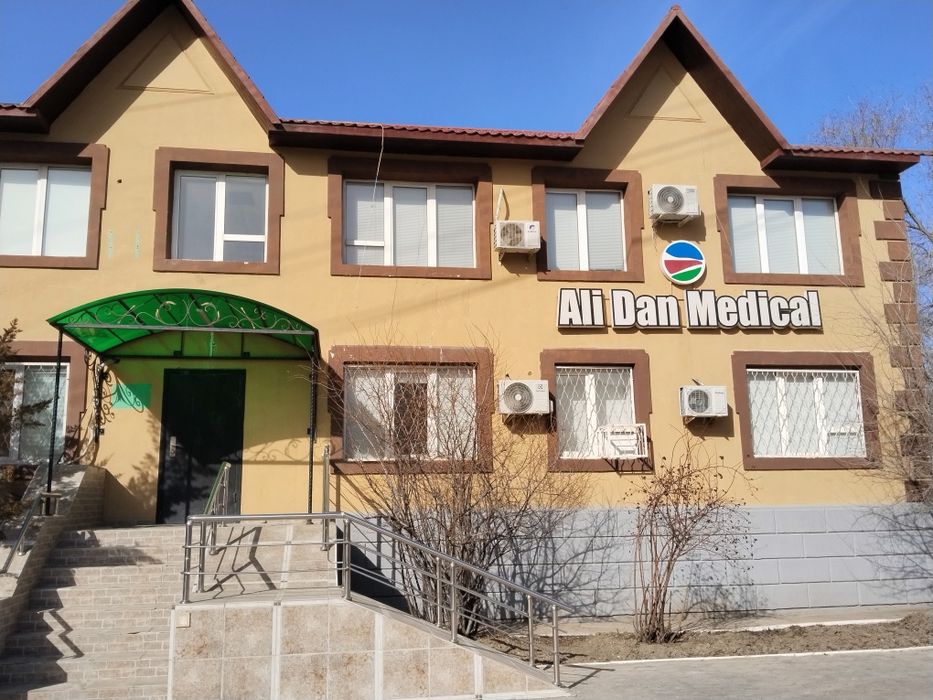 Адам в аренда кабинеты