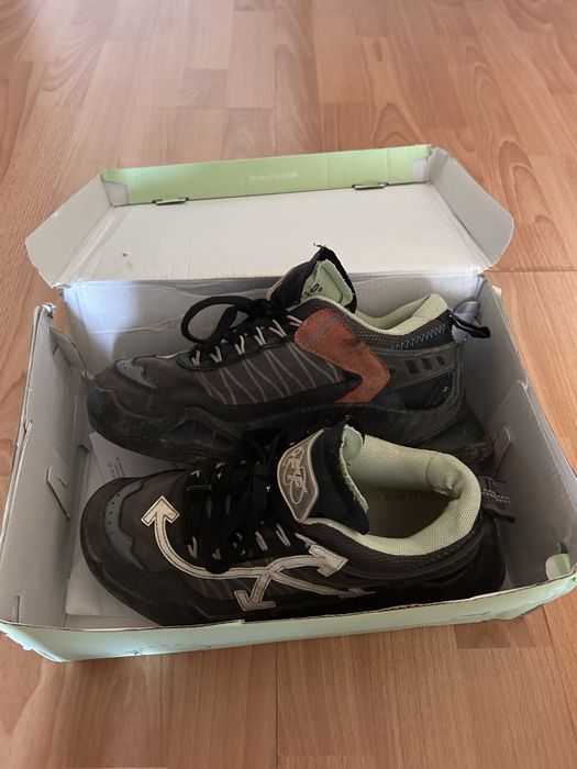 off white odsy 1000