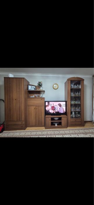 Продам стенку для гостиной