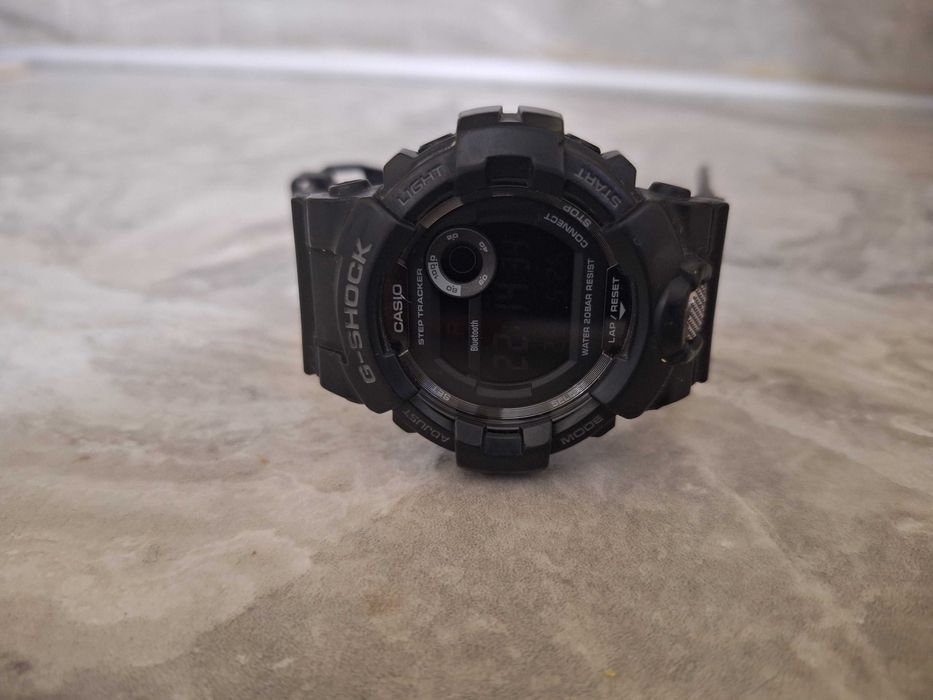 Продавам Casio GBD-800