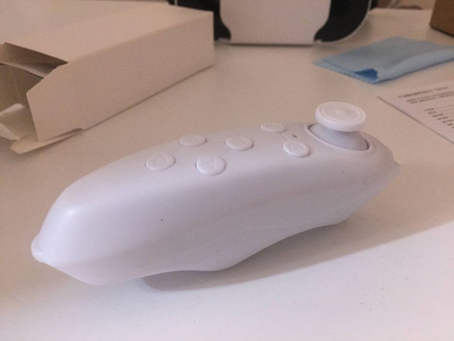 VR-очки для телефона+контроллер