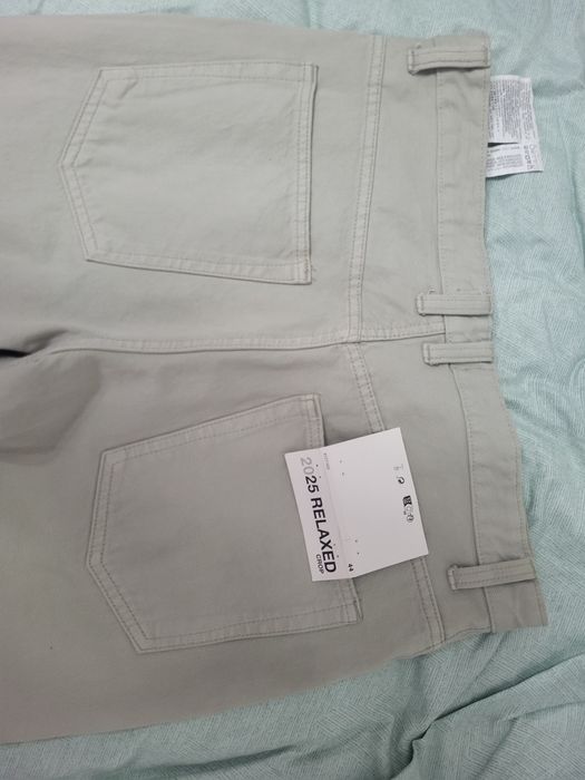 Джинсы Zara 44 размер