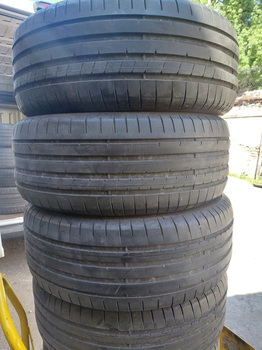 235/55/17 Dunlop 4бр..гуми.dot2021