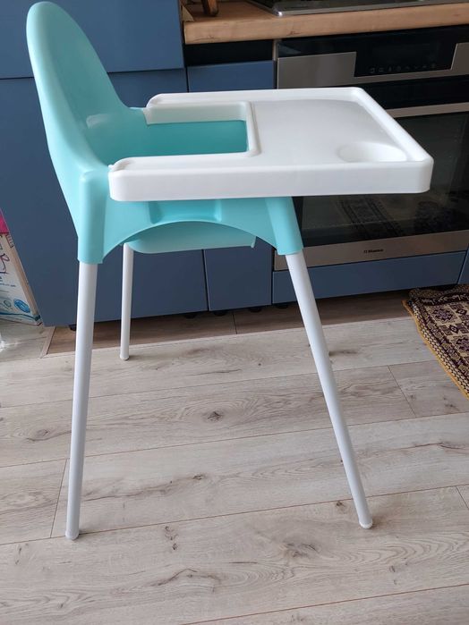 Детский столик для кормления