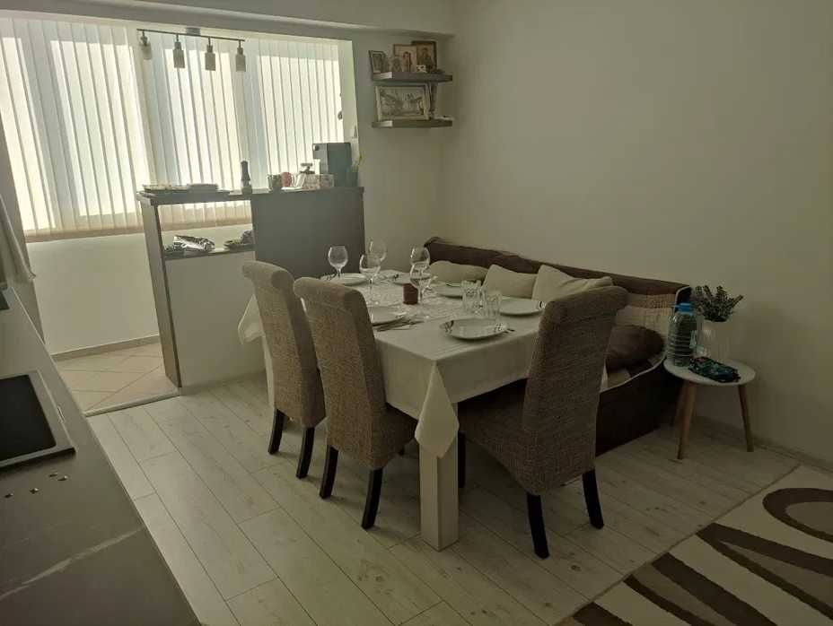 Дава се под наем Тристаен апартамент в Бургас, Меден рудник - зона А - 65 кв.м за 357 € - Снимка #4