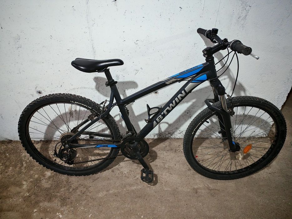 Bicicleta B'TWIN, roti de 26", cadrul M