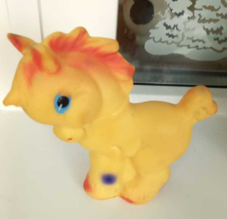 Игрушка резиновая лошадка. СССР