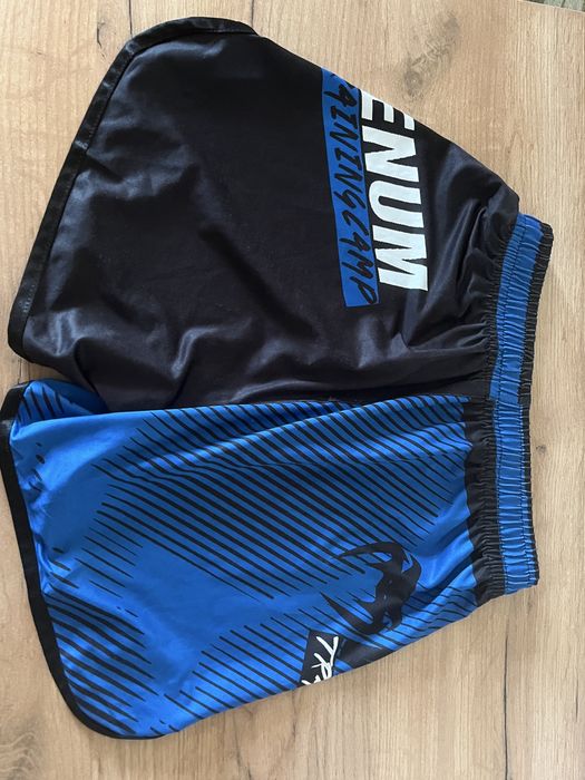 Продам спортивную форму