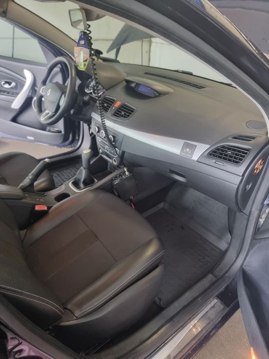 Renault Fluence 1.6 16 V EURO 5