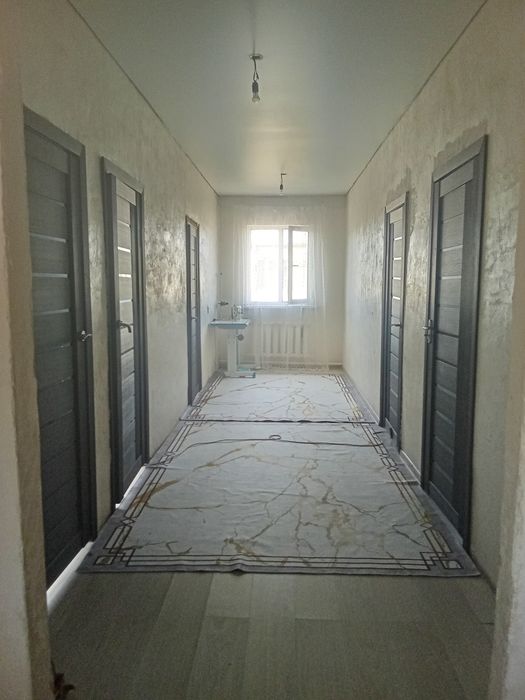 Коккайнар 2 .5бөлмелі үлкен үй сатылады.