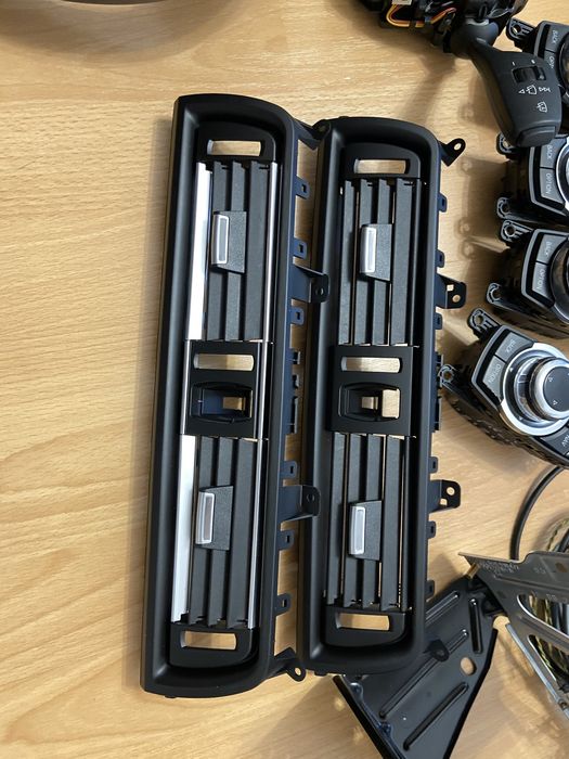 Camera marsalier bmw f10 f11 f20 f30 f31 f80 f32 f06 f01 f25