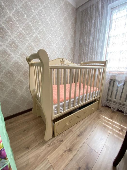 Детская кровать состояние 99 %