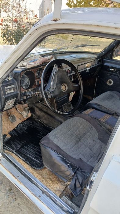 Volga pikap sotiladi