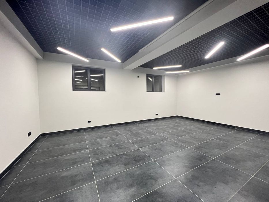 Яккасарой р-н Ор-р:*Диет кафе*  Нежилое помещение (540м²)