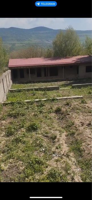chorvoq Bochkada taraf qizil suvda uchaska sotiladi yer hisob gaz bor