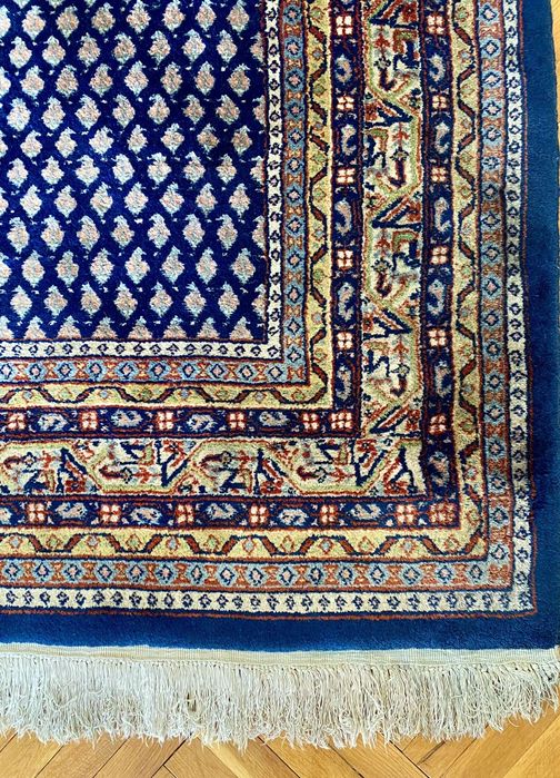 Индийски килим Мир