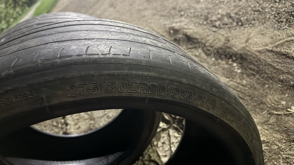 Продам шины 275/30/20