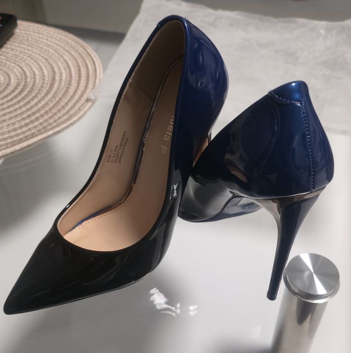 Pantofi cu toc Nr 37
