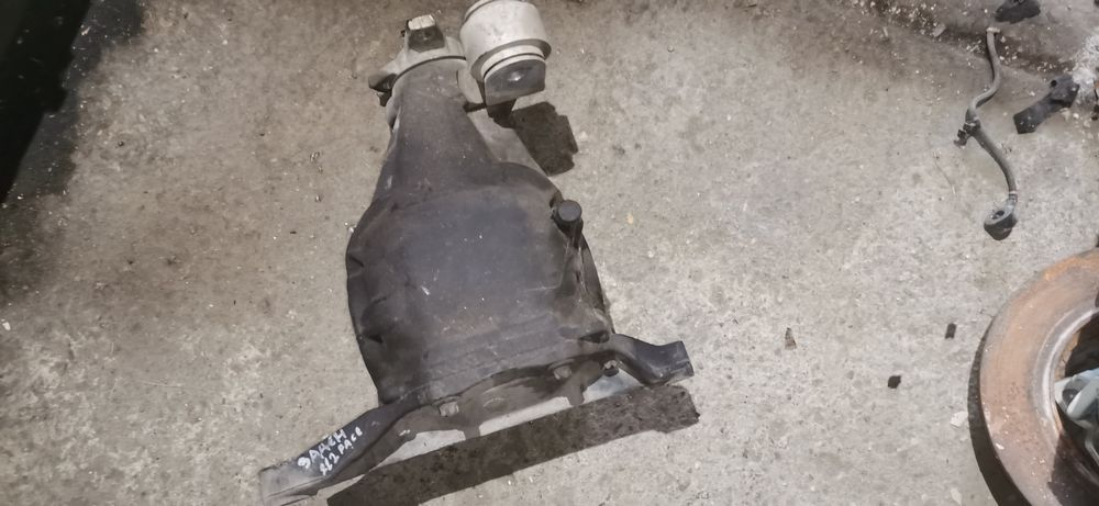 Заден диференциал за мерцедес е220 w212 4matic