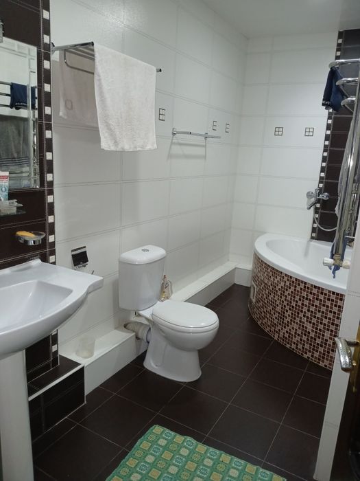 4/5/9  xonadon sotiladi Shayxontoxur tumanida