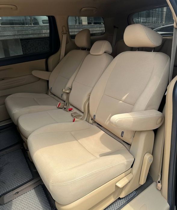 Kia carnival 2019 Benzin