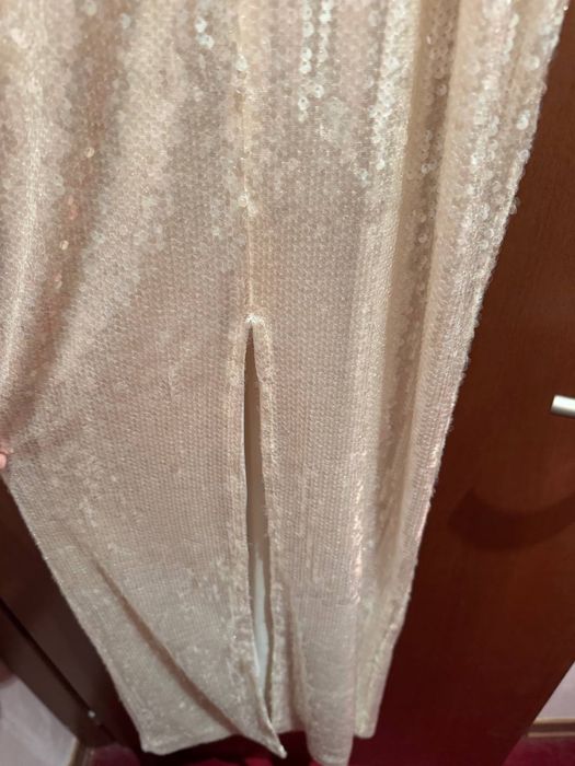 Официална рокля с пайети