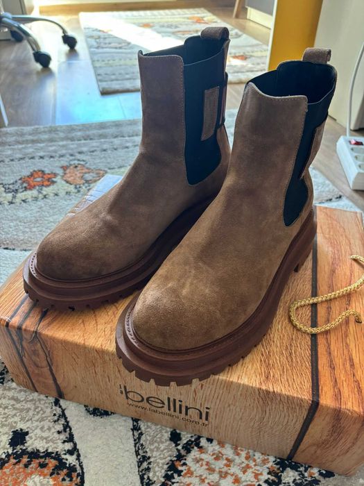 Ghete dama, piele intoarsa, Maro