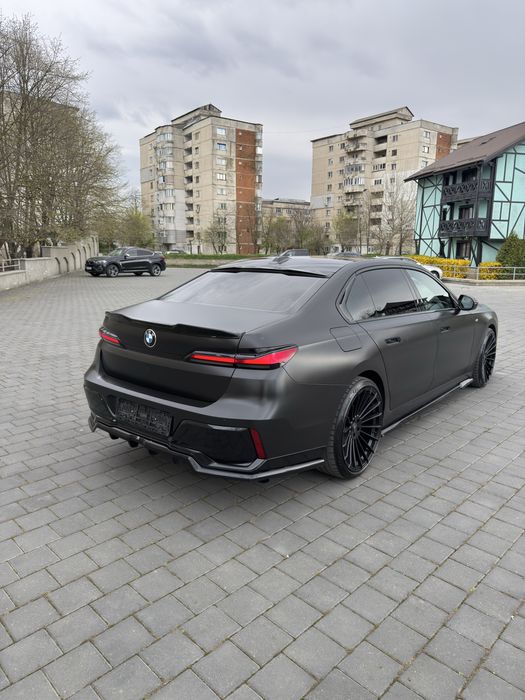 BMW 740Ld xDrive (G70) | An Model 2023 | Full Maxton Bodykit | Jante 22 Hamann