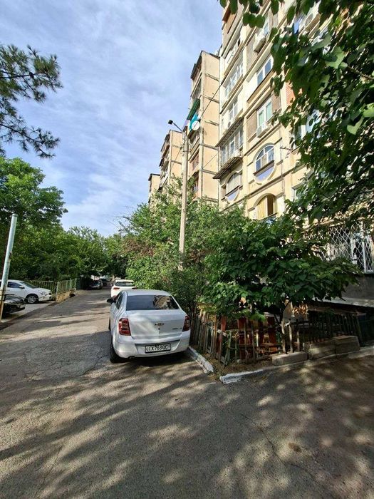 Продается квартира 2/9/9 м.Байкурган Корзинка Шастри [O1]