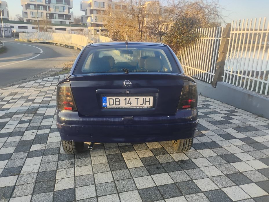Opel Astra g 1.6 benzina