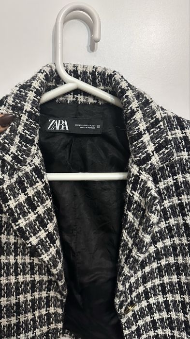 Късо сако букле Zara размер