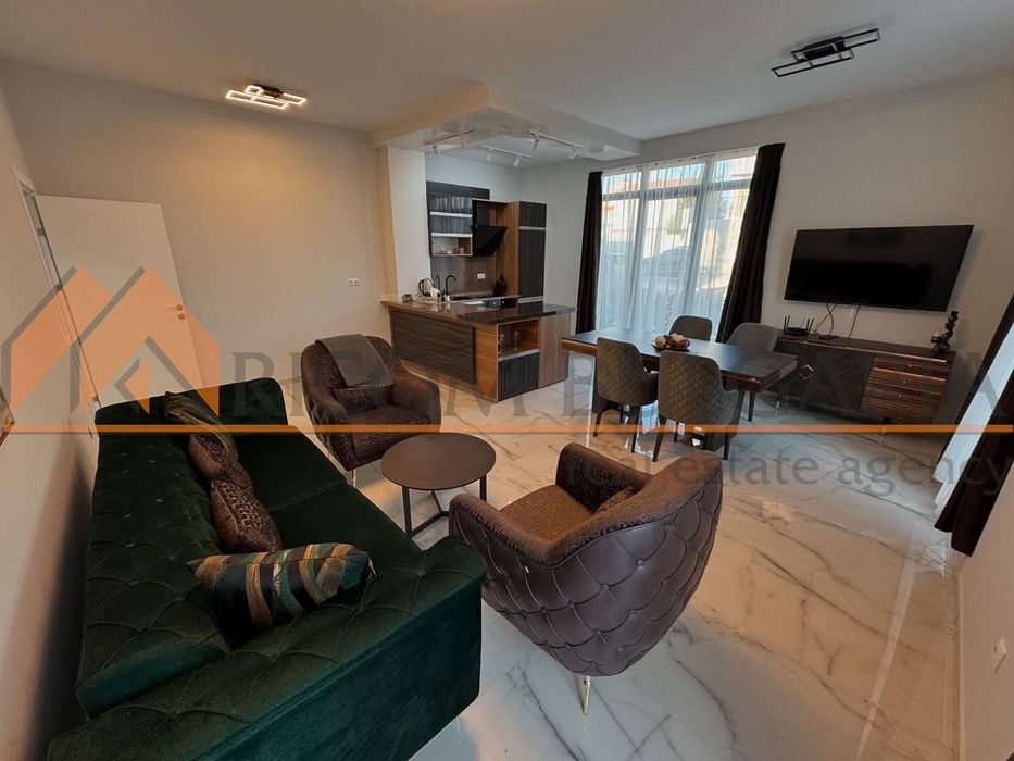 Продава се Двустаен апартамент в Варна, м-т Св. Никола - 78 кв.м за 2408 €/кв.м - Снимка #2