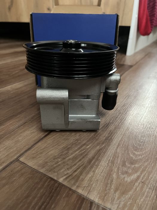 Насос ГУРа Ford focus 2