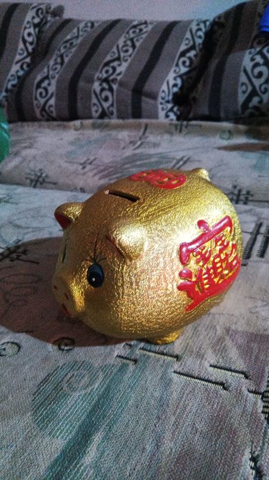 Сувениры,статуэтки,декор