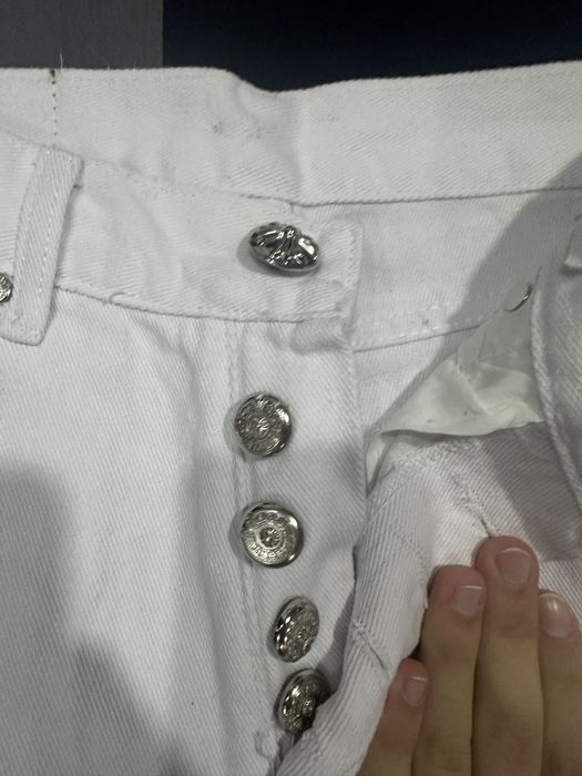 blugi albi chrome hearts