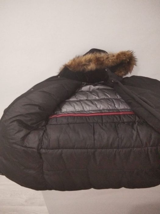 Продам куртку мужскую