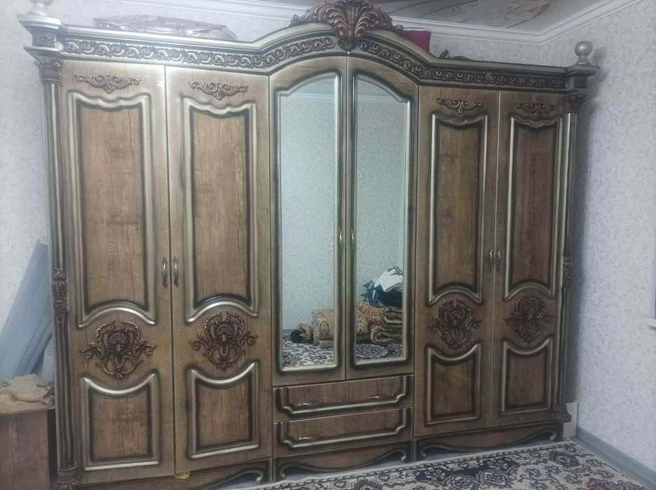 Мебел сотилади нархи келишилади