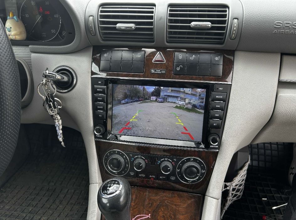 Мултичедия за w203.    8”.   8GB/64GB