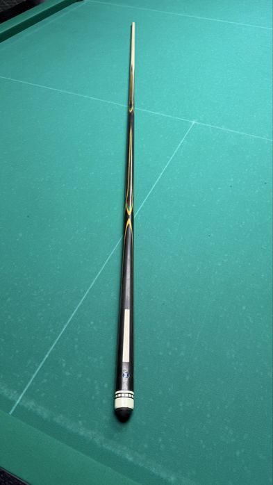 Продам кий для бильярда