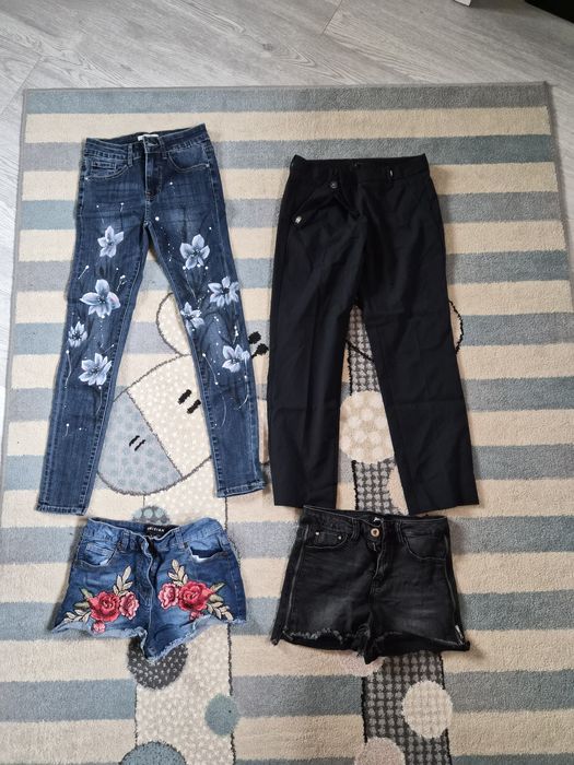 Лот 44 броя дамски дрехи размер S / XS