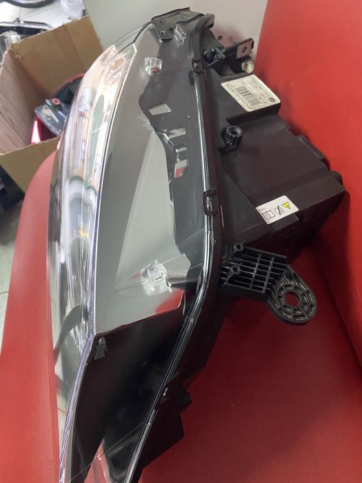 Bmw X3 F25 Фар Фарове Ремонт Рециклиране Капаци