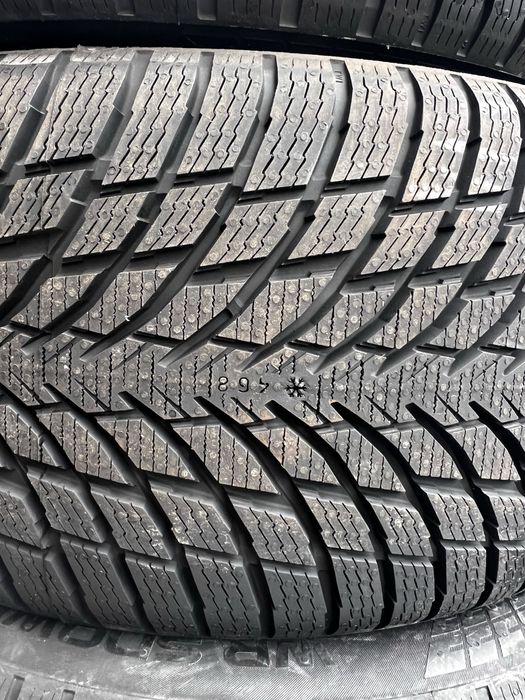 245 40 18 Nokian WR Snowproof P / Vulcanizare non stop