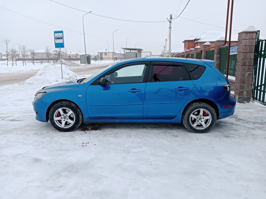 Продам авто мазда 3. 2004 год