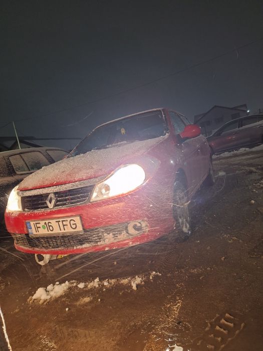 Vând sau schimb Renault symbol 2012