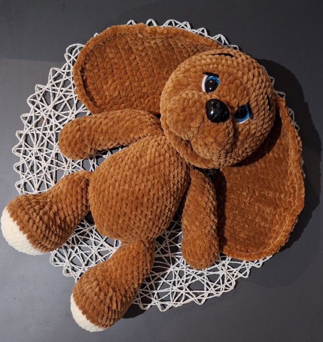 Плюшено плетено куче