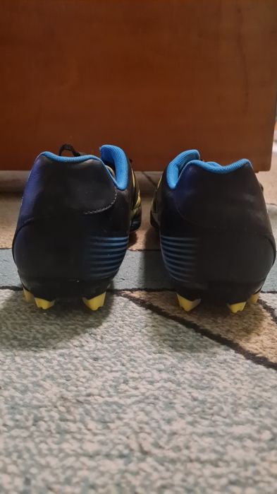 Ghete de fotbal Puma noi 46